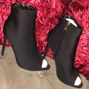 Steady Peepin Bootie